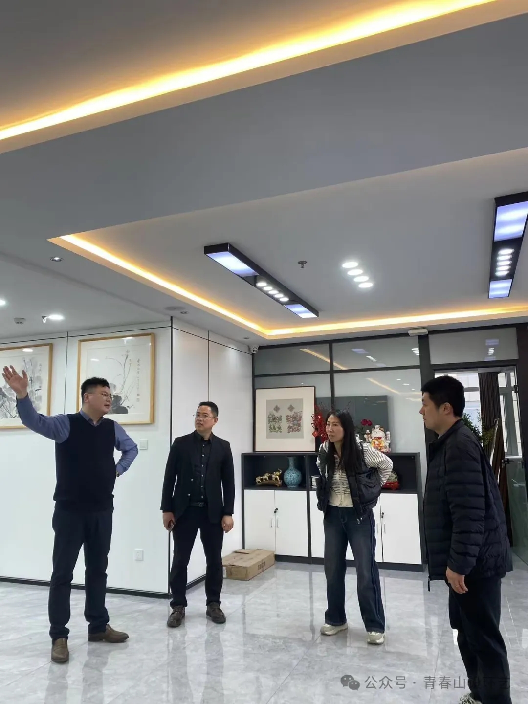 2.webp.jpg 2.webp.jpg