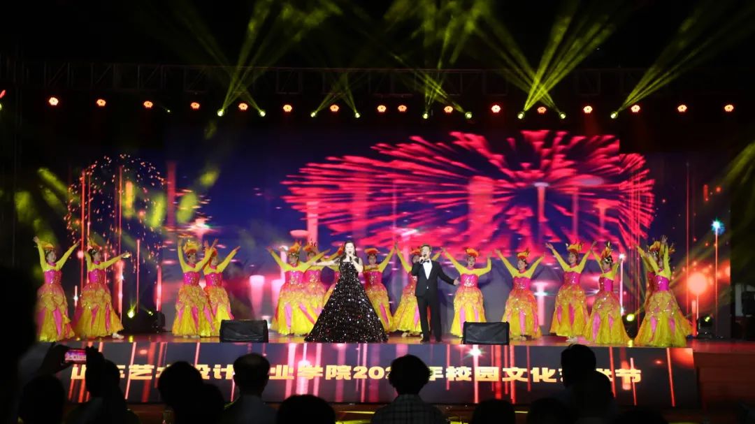 我校举办“学习二十大,永远跟党走,奋进新征程”校园文化艺术节动态展 第 19 张 我校举办“学习二十大,永远跟党走,奋进新征程”校园文化艺术节动态展 第 19 张