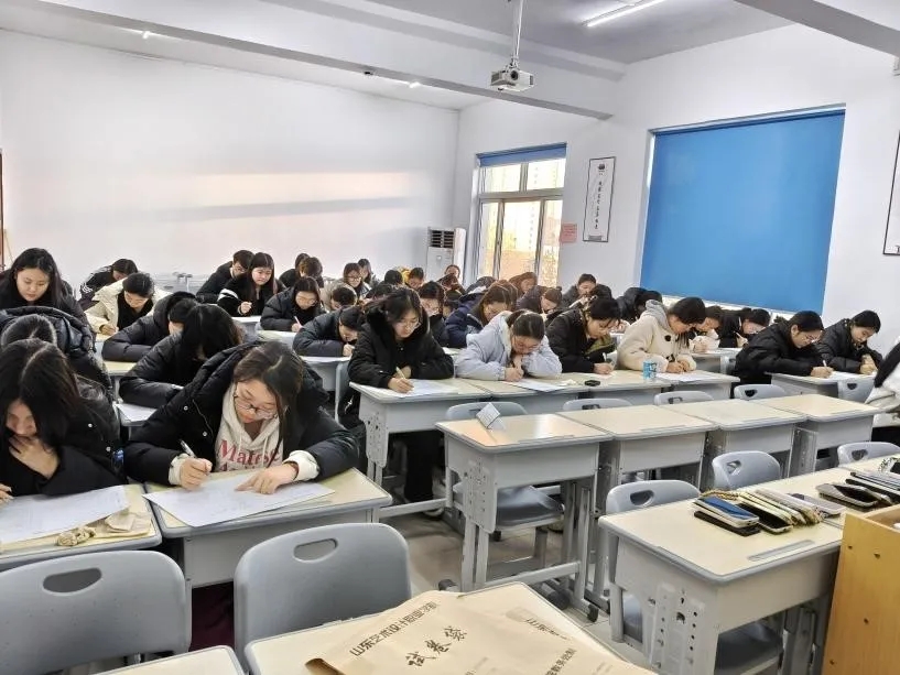 2.webp.jpg 2.webp.jpg