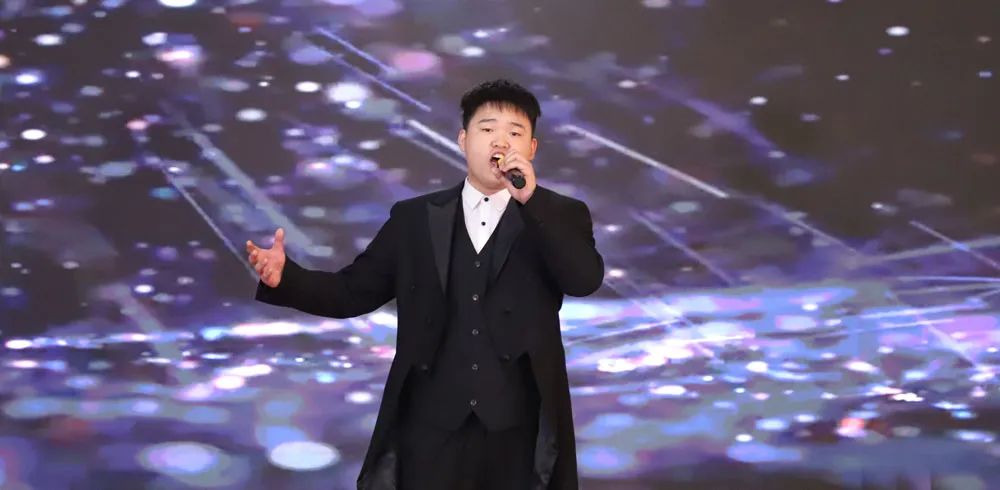 640 (11).jpg 《我和我的祖国》——齐明伟博士师生音乐会圆满成功! 第 3 张