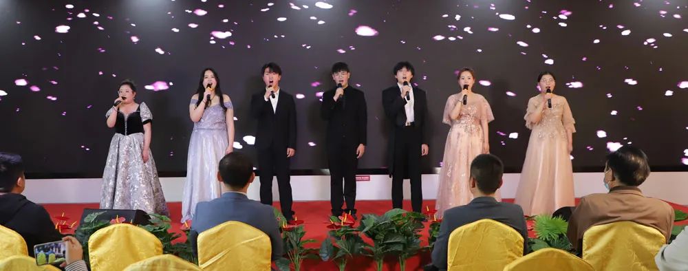 640 (6).jpg 《我和我的祖国》——齐明伟博士师生音乐会圆满成功! 第 9 张